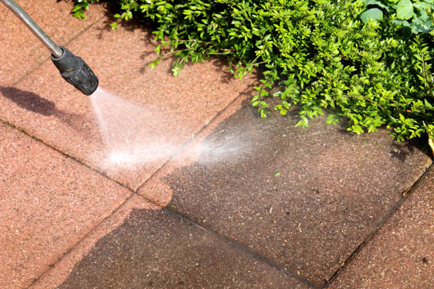 Best Sidewalk Pressure Washing  in Watauga, TX